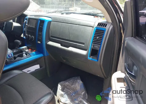 2012 Ram 1500 R/T z USA, uszkodzony, nr VIN 3C6JD6CT2CG143136